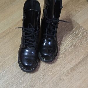 Black Leather Women's Boots